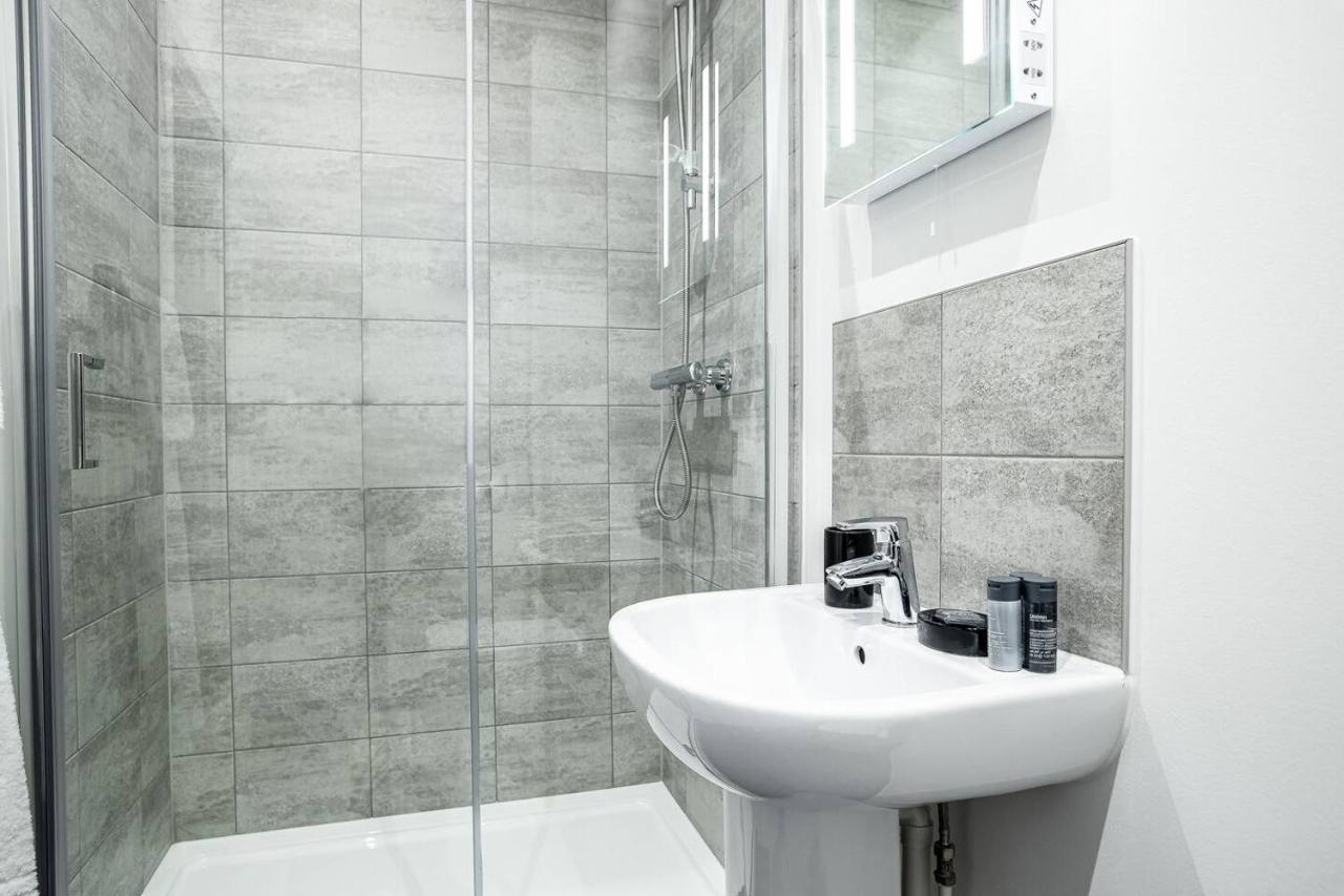 Bayard Apartments 2 Bedroom City Centre Apartment بيتربرو المظهر الخارجي الصورة